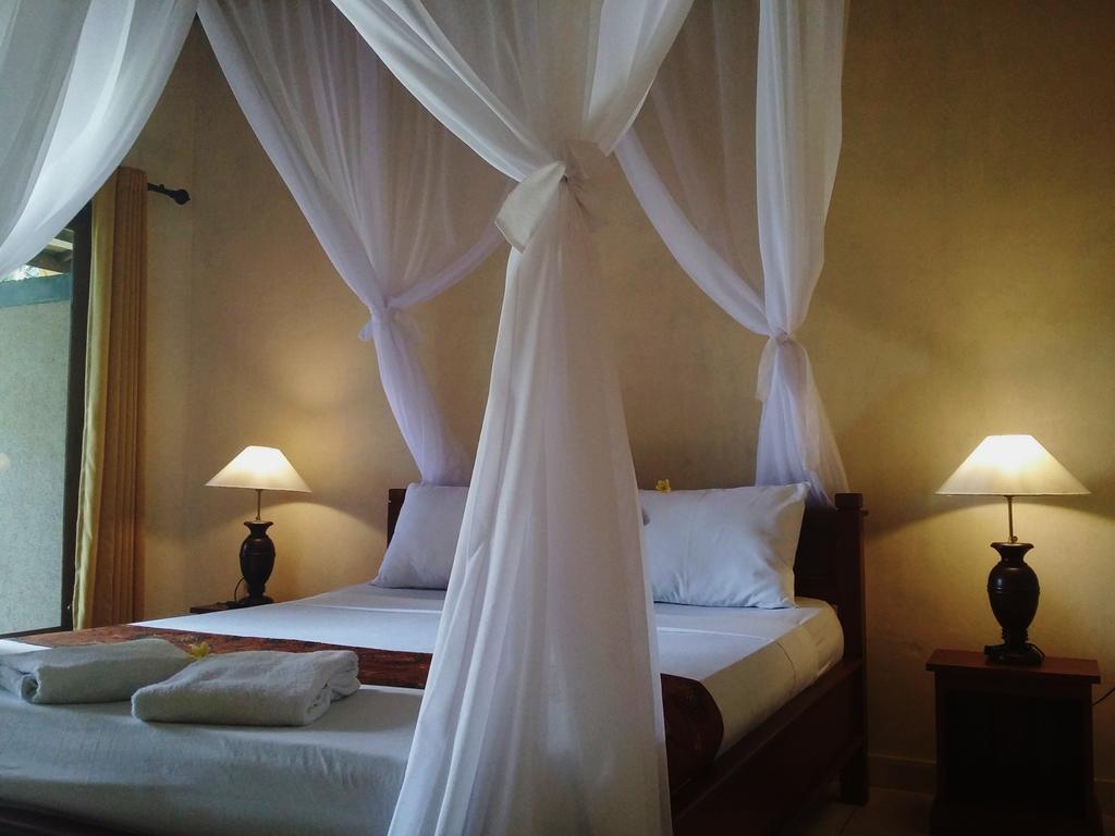 Molleh Guest House Pemuteran Esterno foto
