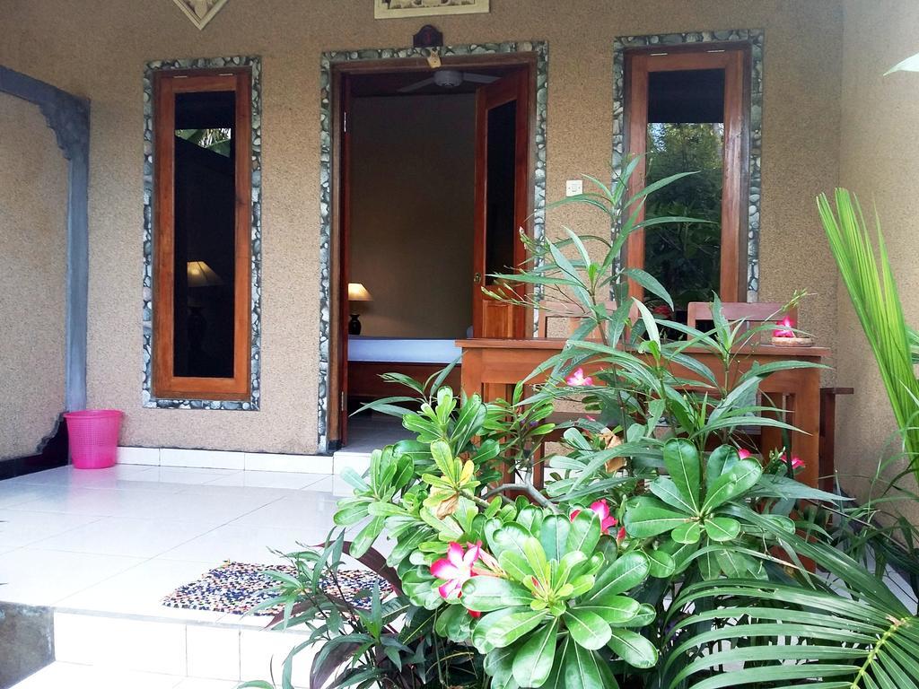 Molleh Guest House Pemuteran Esterno foto