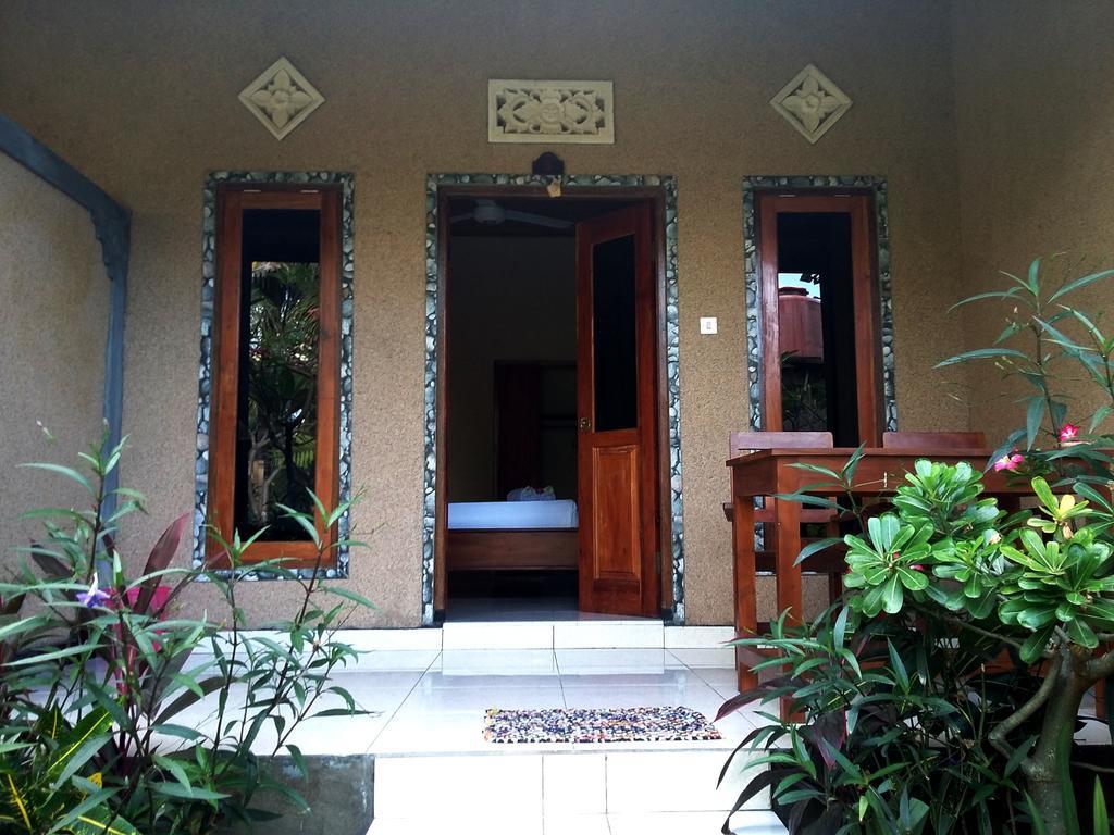 Molleh Guest House Pemuteran Esterno foto